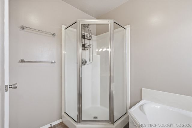 8500 E Norman Street, Broken Arrow, OK 74014