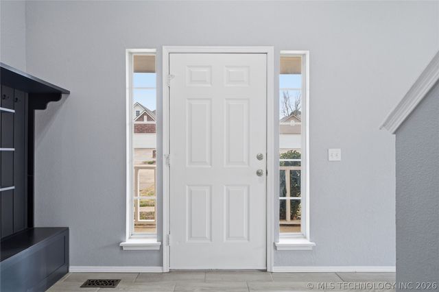 8500 E Norman Street, Broken Arrow, OK 74014