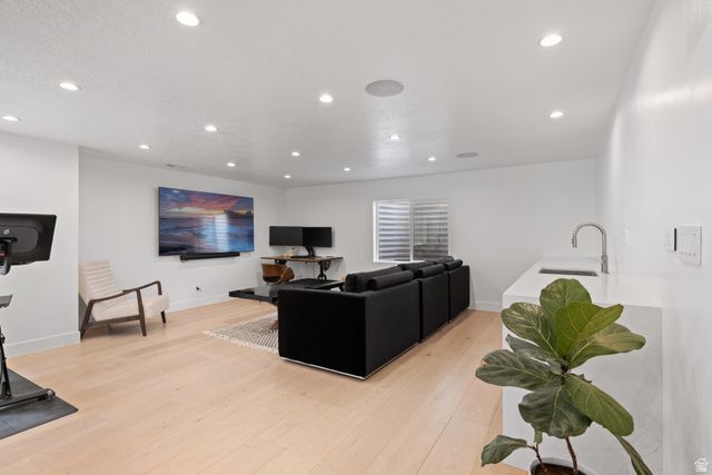 947 W CUSHING RD, Bluffdale, UT 84065