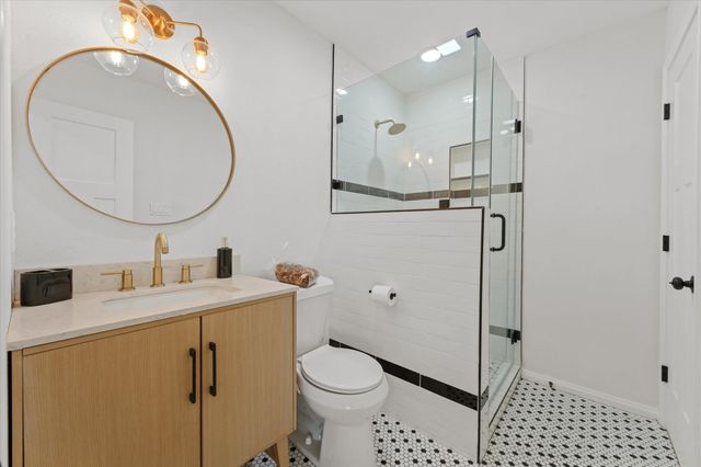 1212 Woodland Avenue, Fort Worth, TX 76110