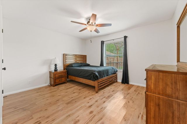 1212 Woodland Avenue, Fort Worth, TX 76110