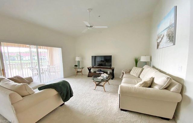 2790 Cypress Trace CIR 2225, Naples, FL 34119