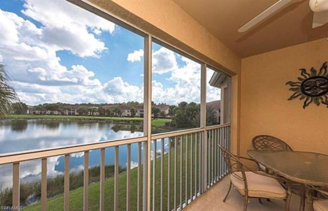 2790 Cypress Trace CIR 2225, Naples, FL 34119
