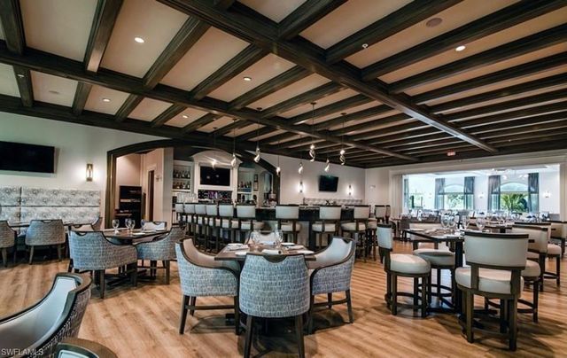 2790 Cypress Trace CIR 2225, Naples, FL 34119