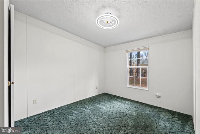 26271 DOGWOOD DR, Ruther Glen, VA 22546