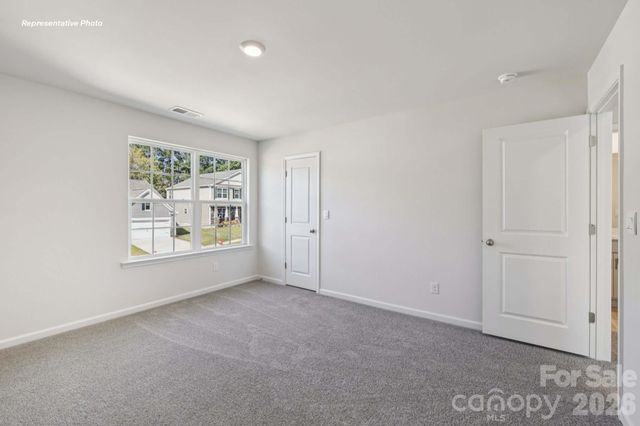 588 17th Avenue Court NE, Hickory, NC 28601
