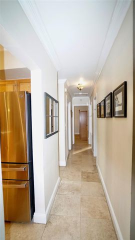 1240 SW 4th Ave, Pompano Beach, FL 33060