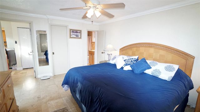 1240 SW 4th Ave, Pompano Beach, FL 33060