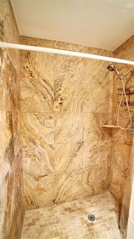 1240 SW 4th Ave, Pompano Beach, FL 33060