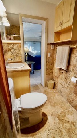 1240 SW 4th Ave, Pompano Beach, FL 33060