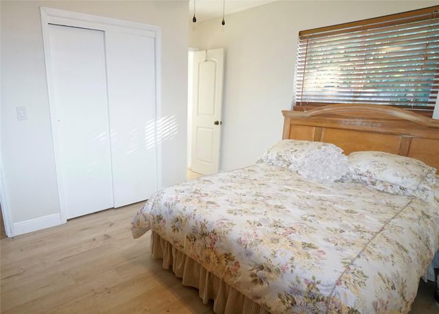 1240 SW 4th Ave, Pompano Beach, FL 33060