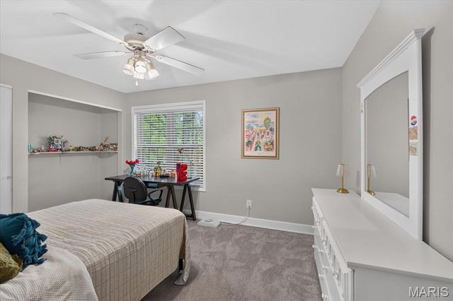 631 Golfview Drive, Ballwin, MO 63011
