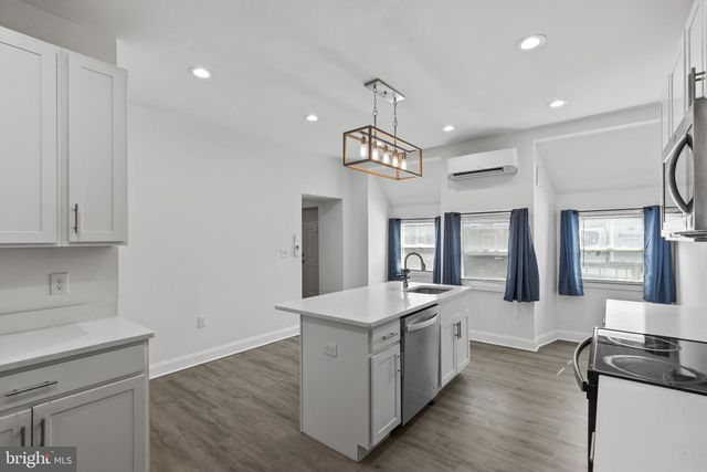 455 E LORRAINE AVE, Baltimore, MD 21218