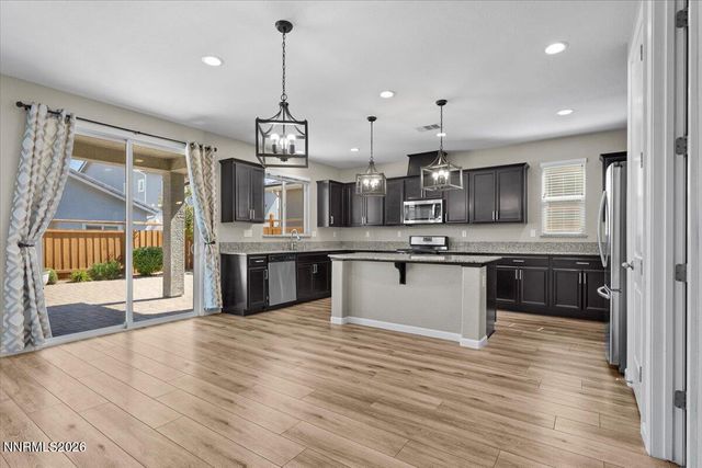 3038 Honey Arbor Way, Sparks, NV 89436