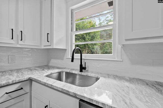 2529 Stonehenge Drive, Cayce, SC 29033