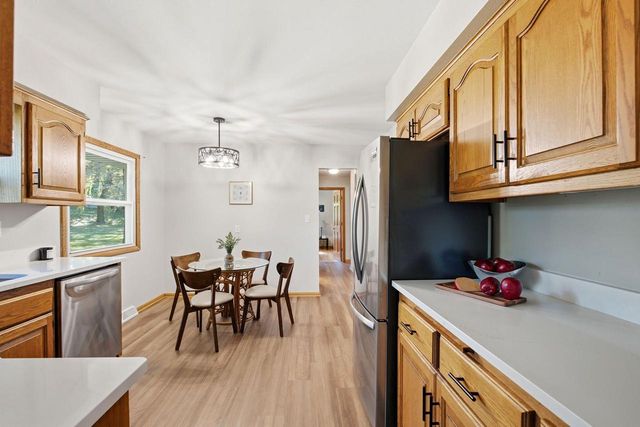 W173N7422 Joanne DRIVE, Menomonee Falls, WI 53051