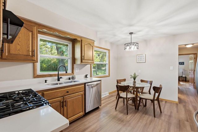 W173N7422 Joanne DRIVE, Menomonee Falls, WI 53051