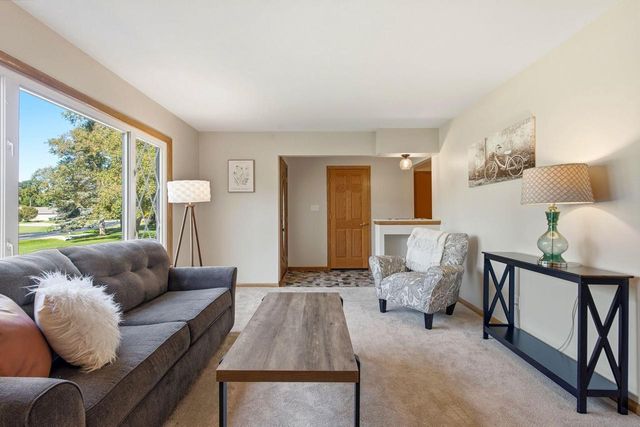 W173N7422 Joanne DRIVE, Menomonee Falls, WI 53051
