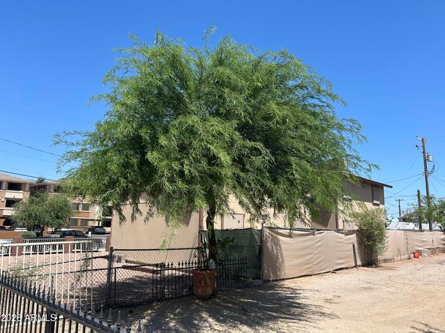 3702 E Polk Street, Phoenix, AZ 85008