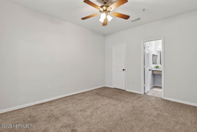 7800 POINT MEADOWS Drive 126, Jacksonville, FL 32256