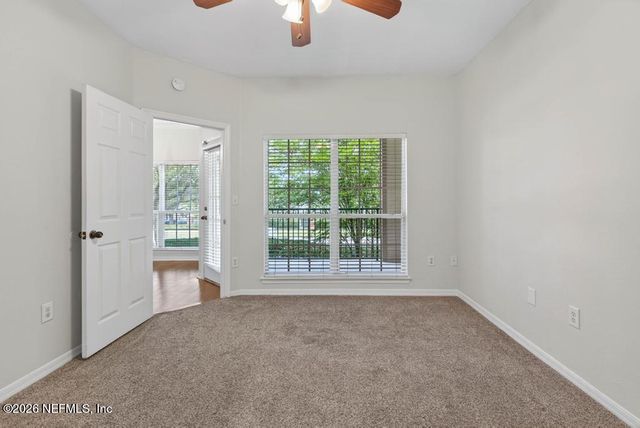 7800 POINT MEADOWS Drive 126, Jacksonville, FL 32256