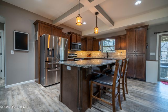 1322 SUMMERFIELD DRIVE, Jefferson City, MO 65109