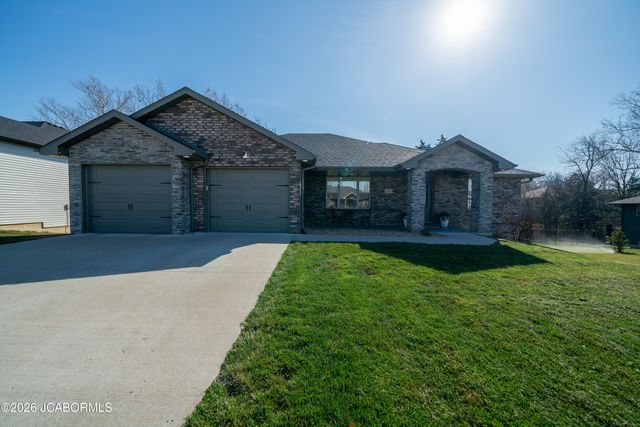 1322 SUMMERFIELD DRIVE, Jefferson City, MO 65109