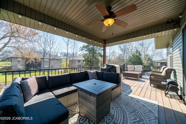 1322 SUMMERFIELD DRIVE, Jefferson City, MO 65109