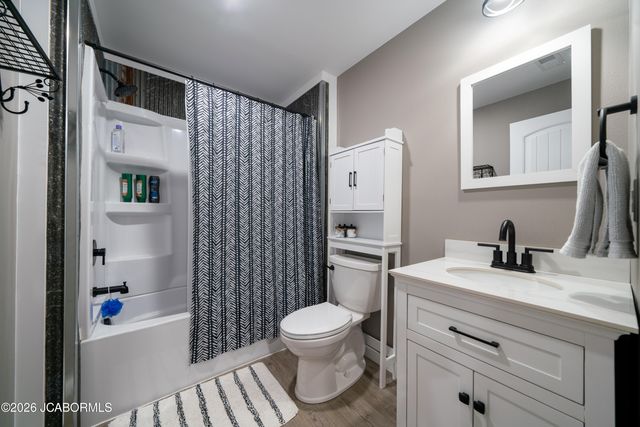 1322 SUMMERFIELD DRIVE, Jefferson City, MO 65109