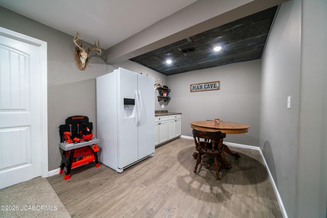 1322 SUMMERFIELD DRIVE, Jefferson City, MO 65109