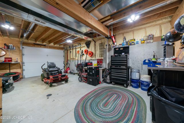 1322 SUMMERFIELD DRIVE, Jefferson City, MO 65109