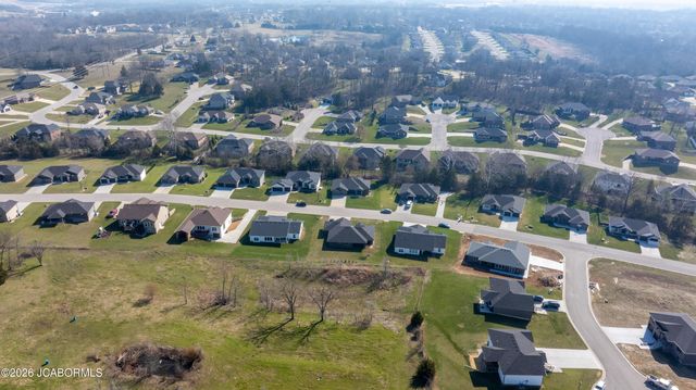 1322 SUMMERFIELD DRIVE, Jefferson City, MO 65109