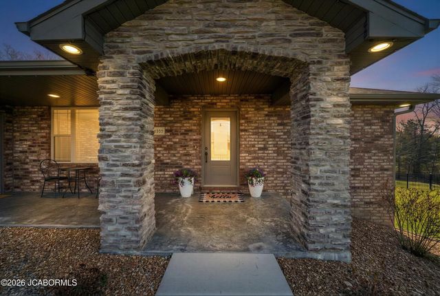 1322 SUMMERFIELD DRIVE, Jefferson City, MO 65109