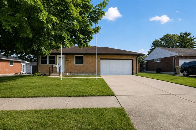 1243 Student Avenue, Springfield, OH 45503