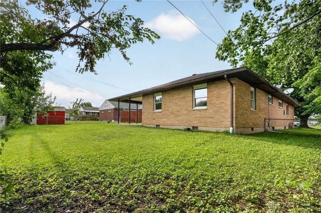 1243 Student Avenue, Springfield, OH 45503