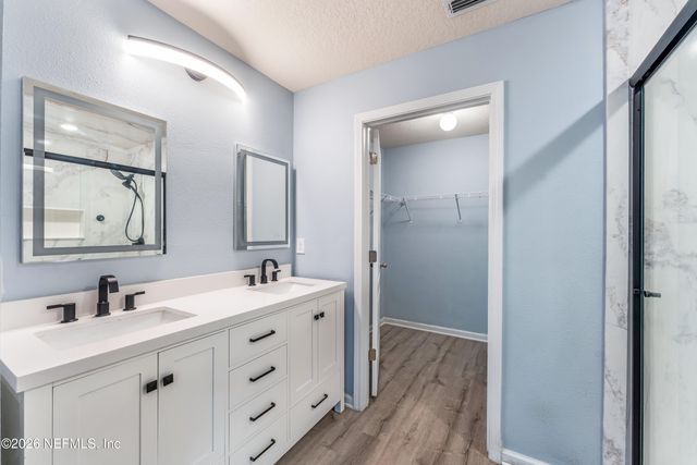 6092 BUCKING BRONCO Drive, Jacksonville, FL 32234