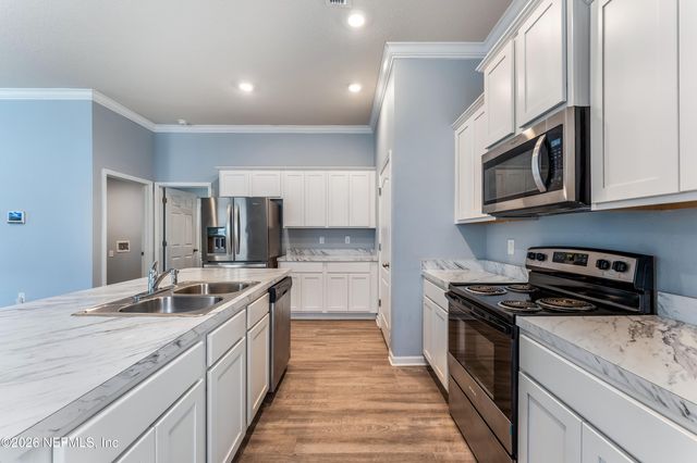 6092 BUCKING BRONCO Drive, Jacksonville, FL 32234