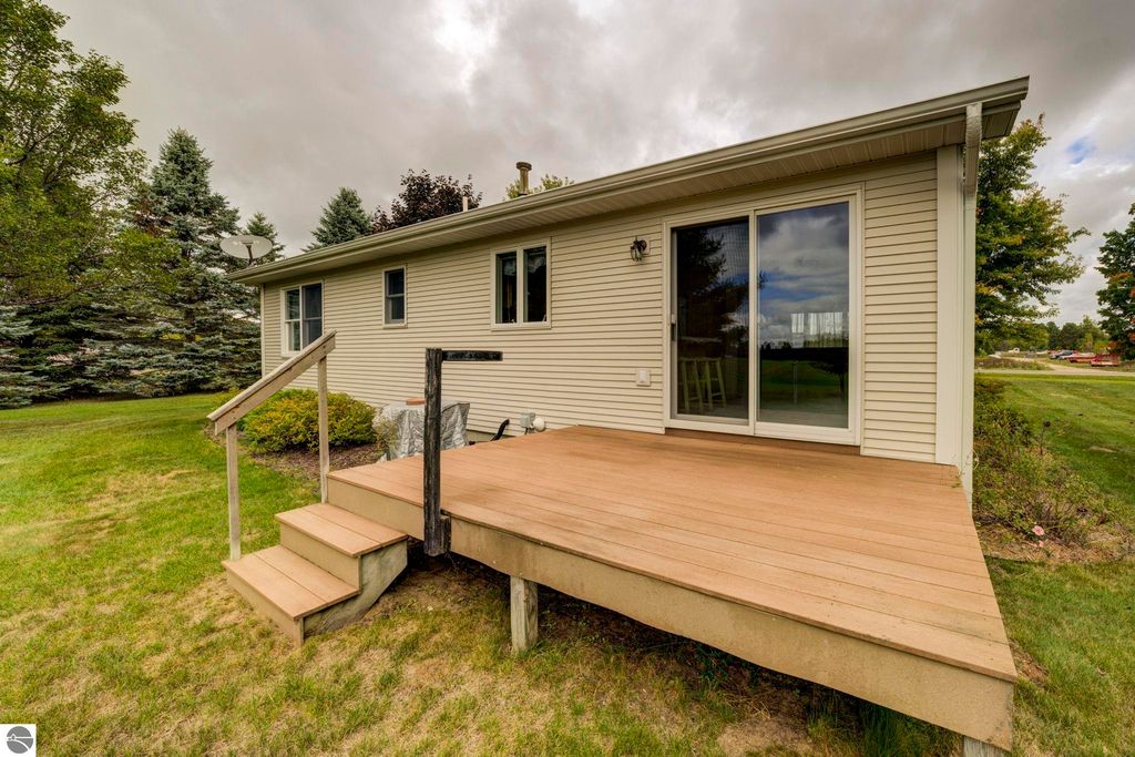 Image 45 of property listing at 11222 Blackman Road, Kingsley, MI 49649