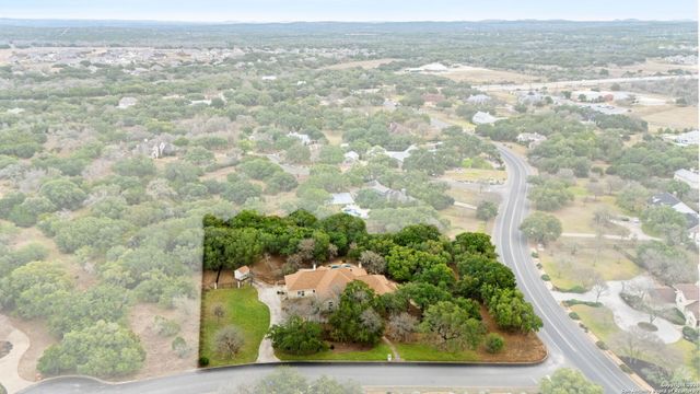 30620 Sweetridge, Boerne, TX 78015