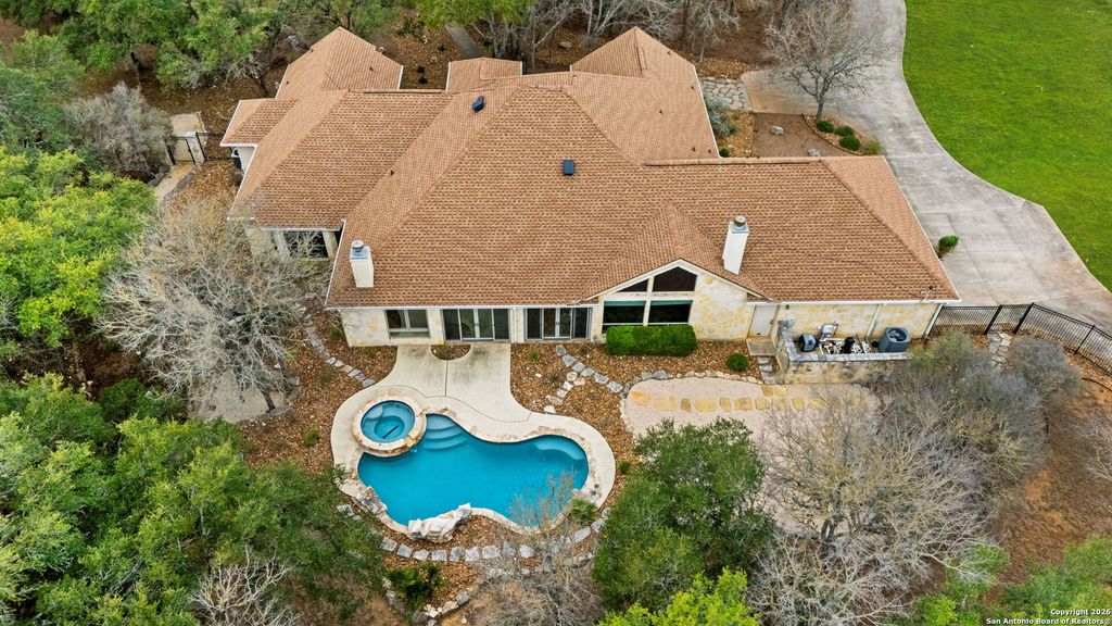 30620 Sweetridge, Boerne, TX 78015