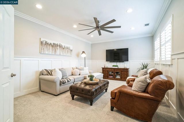 2261 Genoa St, Danville, CA 94506