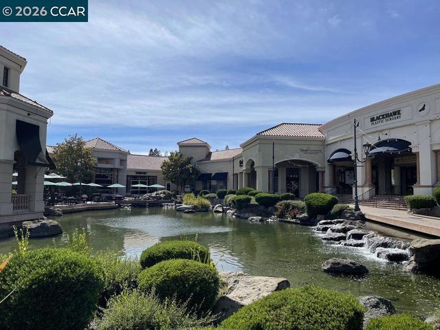 2261 Genoa St, Danville, CA 94506