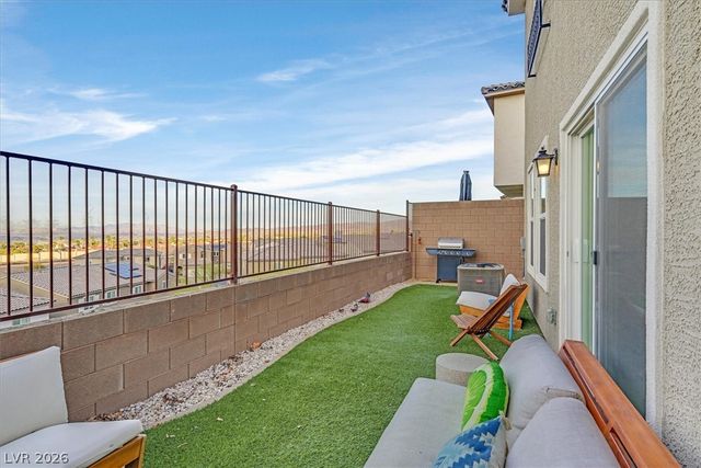 276 Quail Finch Drive, Henderson, NV 89012