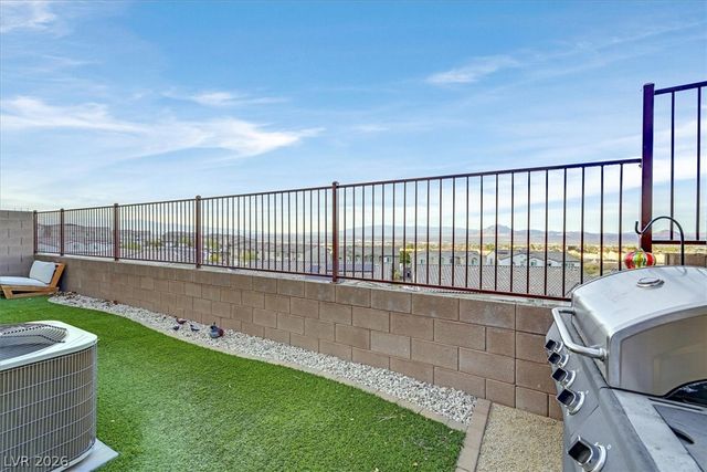 276 Quail Finch Drive, Henderson, NV 89012