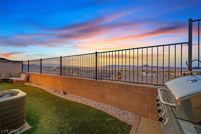 276 Quail Finch Drive, Henderson, NV 89012