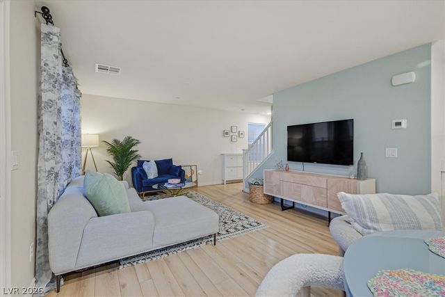 276 Quail Finch Drive, Henderson, NV 89012