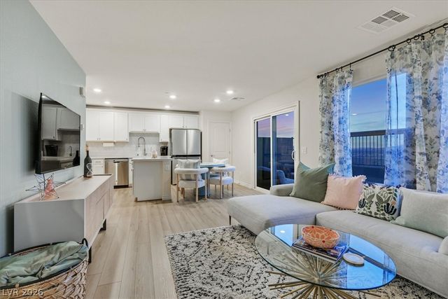 276 Quail Finch Drive, Henderson, NV 89012