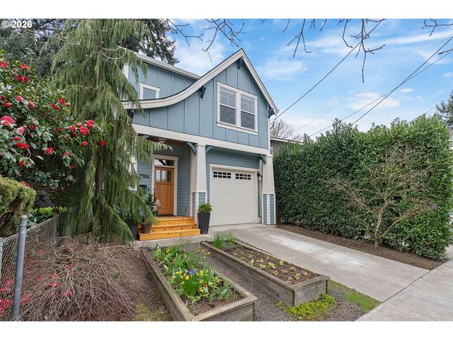 7406 N LEONARD St, Portland, OR 97203