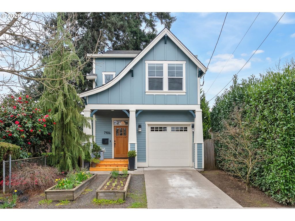 7406 N LEONARD St, Portland, OR 97203