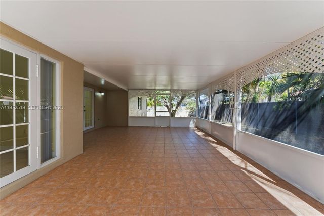 18049 SW 152nd Ave, Miami, FL 33187